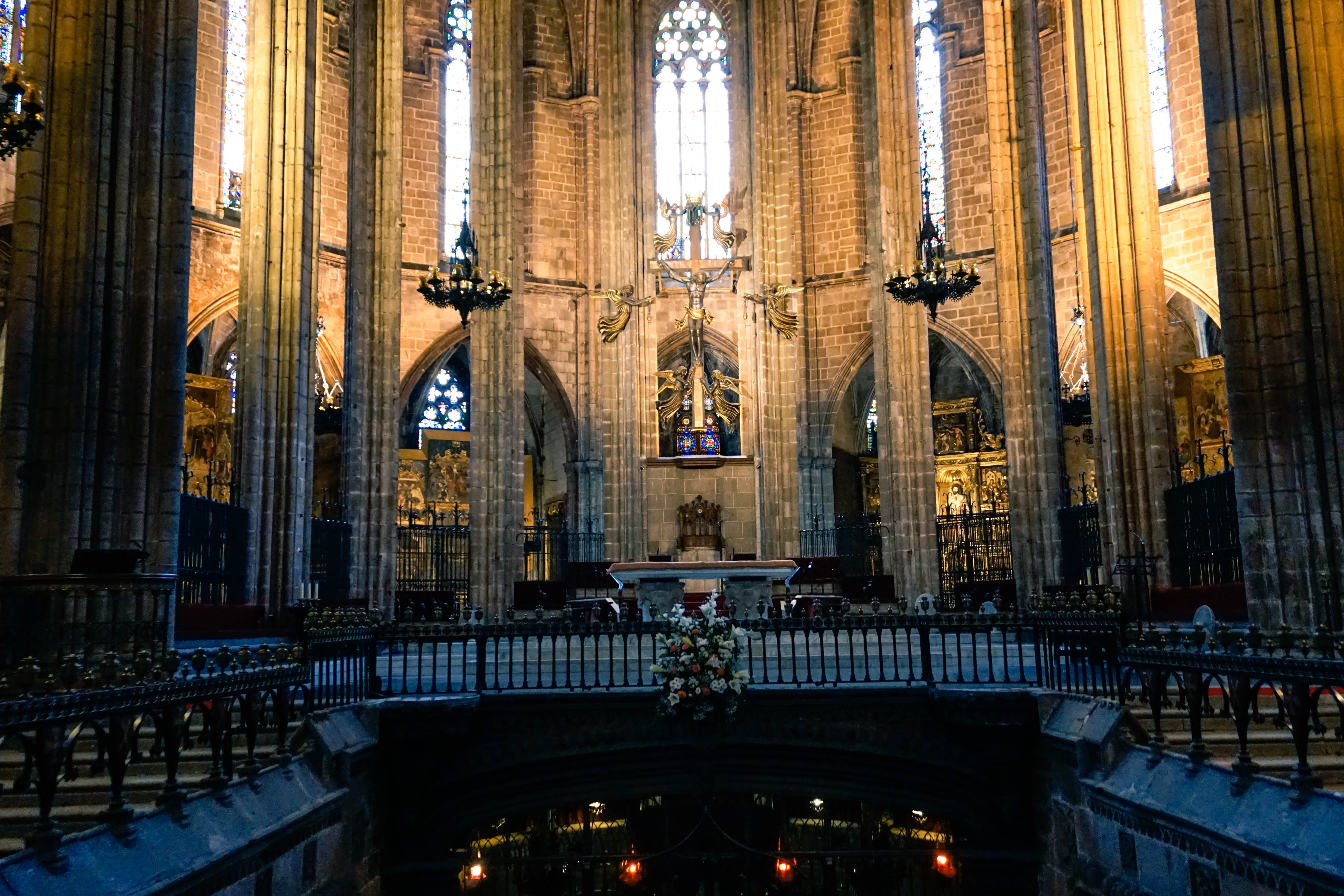 barcelona cathedral, jesus and tomb